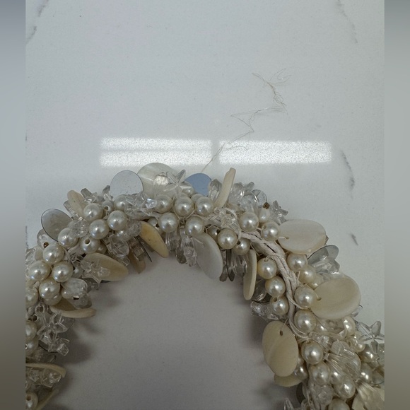 Viral Beaded Faux Pearl and Shell Shoulder Handbag - Picture 5 of 12